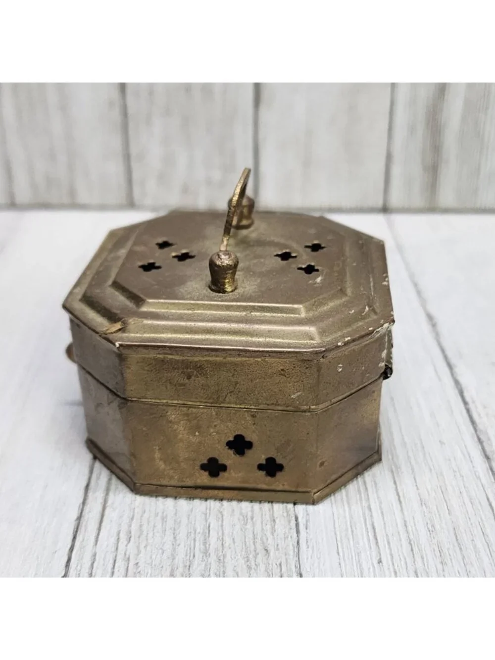 Vintage Pierced Solid Brass Octagon Cricket Trinket Box Potpourri Hinged Lid